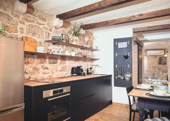 Lägenhet Molo Selo Area *