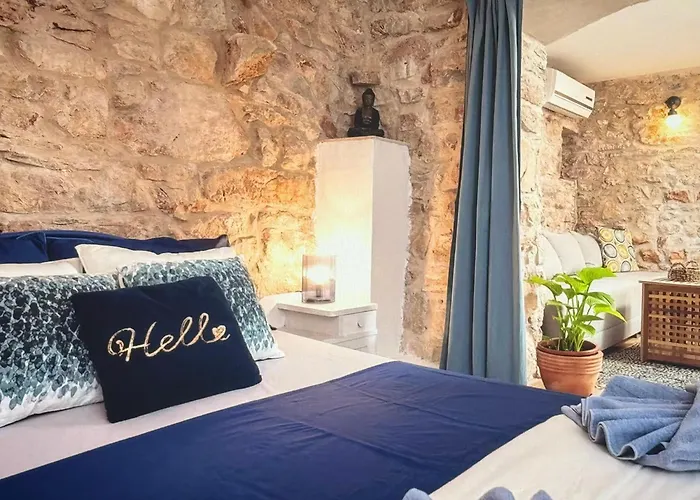 Molo Selo Area * Stari Grad (Hvar)